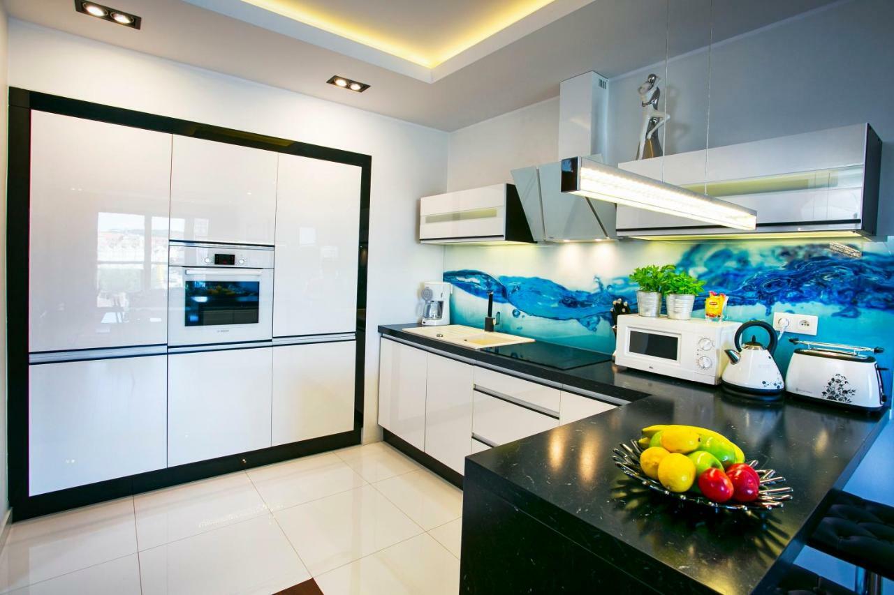 Apartament Amber Centrum Z Basenem Apartment กดัญสก์ ภายนอก รูปภาพ